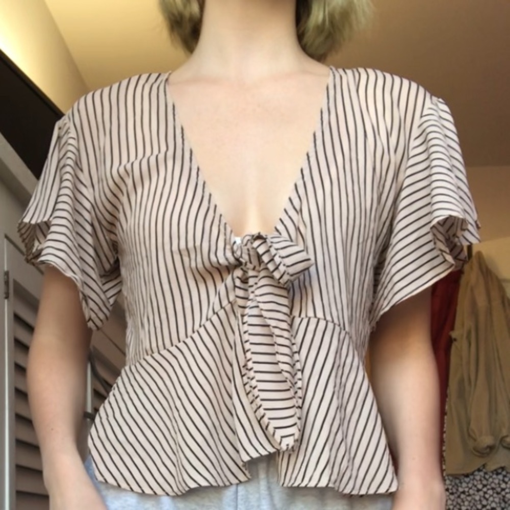 Boutique Tie Front Blouse